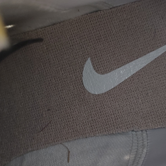 Nike 77 Blazers Women's Size 7.5 High Top Athletic Shoes White Beige EUC - Picture 6 of 9